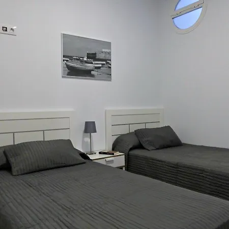 Too Many Aparts Cadiz