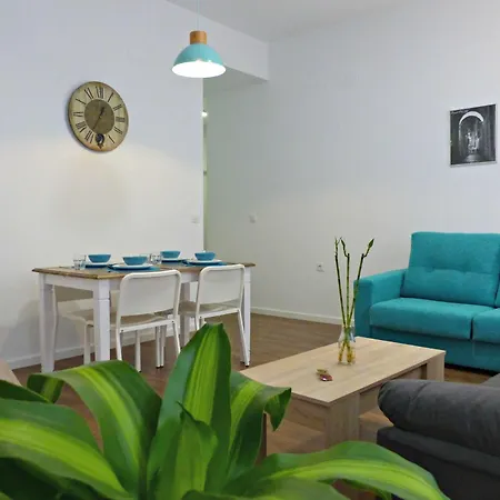 Apartment Too Many Aparts *